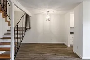 6910 Hart Lane #605 Austin, TX 78731