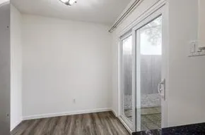6910 Hart Lane #605 Austin, TX 78731