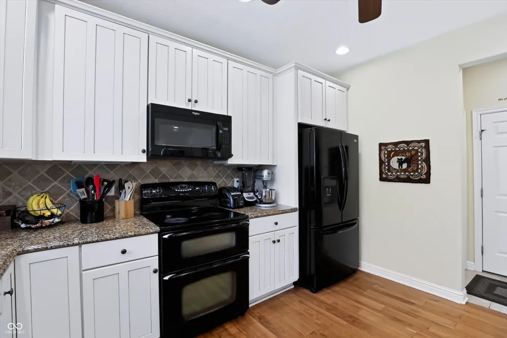 9002 Deer Creek Road Greentown, IN 46936
