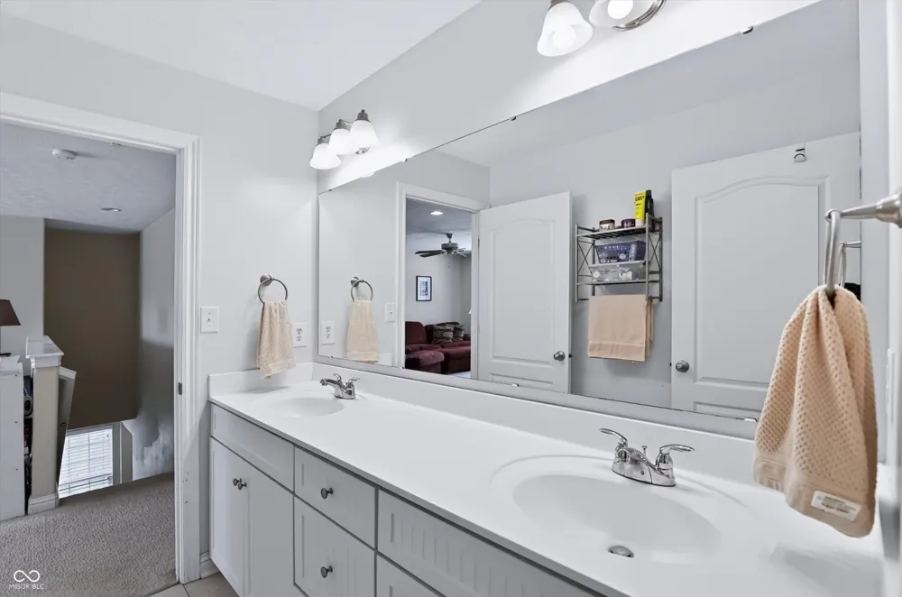 9002 Deer Creek Road Greentown, IN 46936