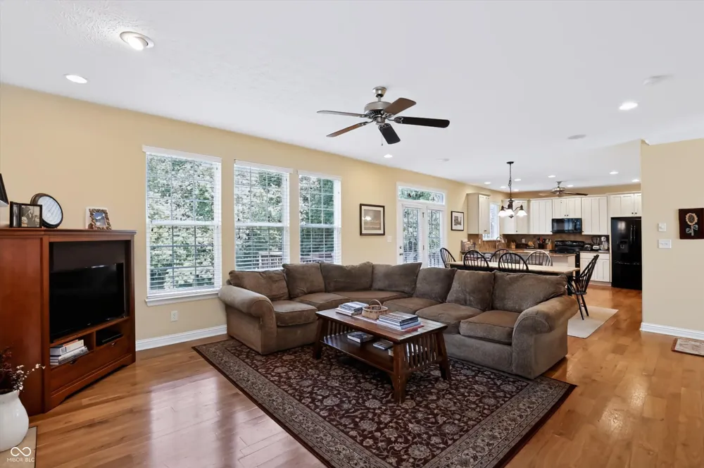 9002 Deer Creek Road Greentown, IN 46936