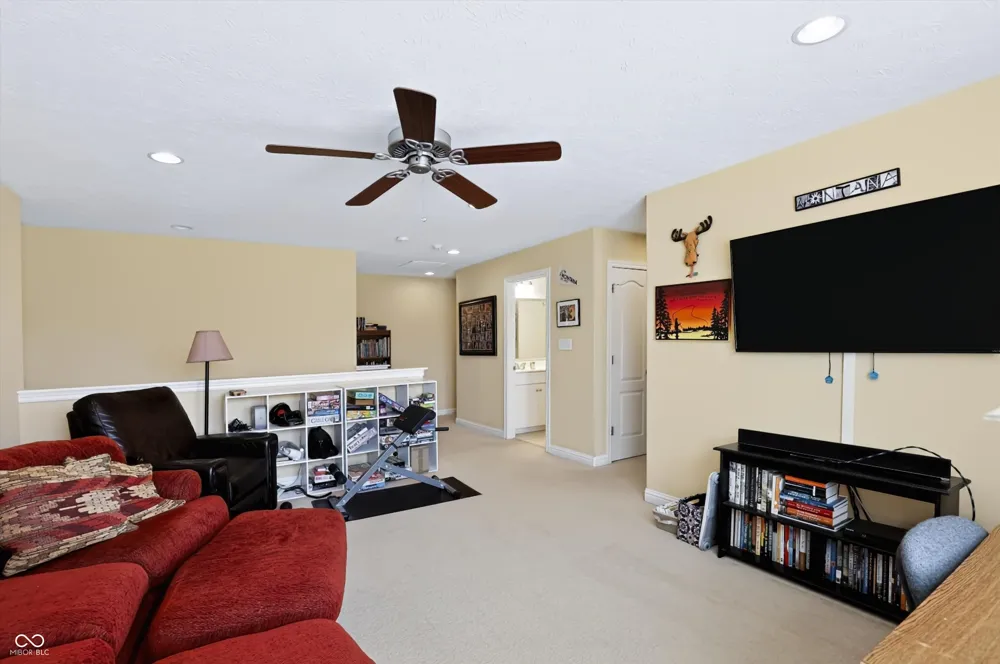 9002 Deer Creek Road Greentown, IN 46936