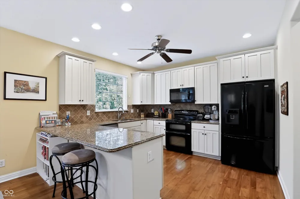 9002 Deer Creek Road Greentown, IN 46936