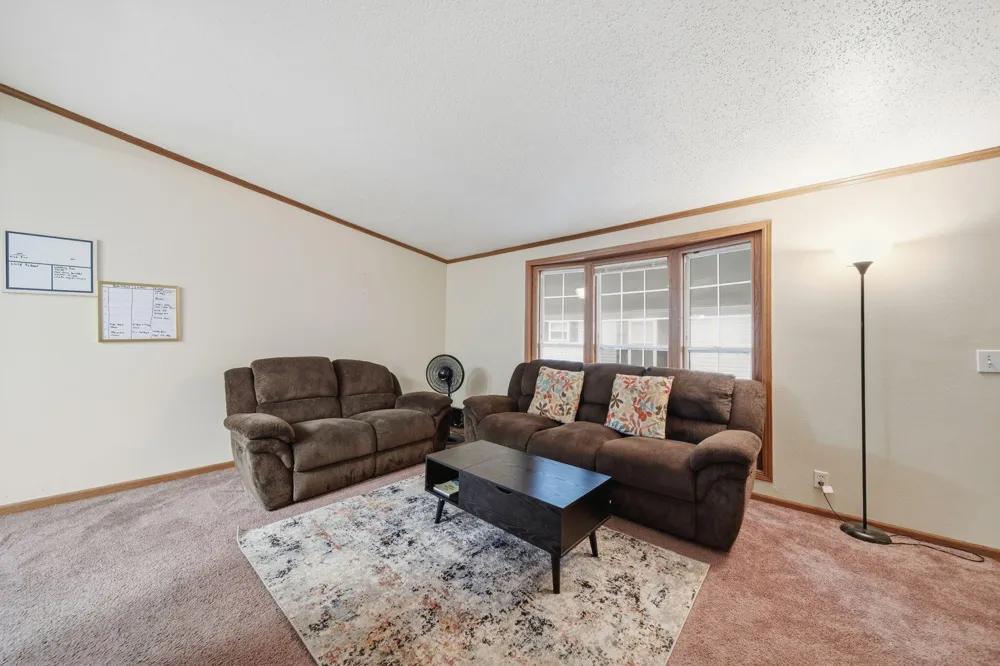 1559 Briarwood Drive Adrian, MI 49221
