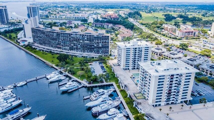 1200 Marine Way North Palm Beach, FL 33408