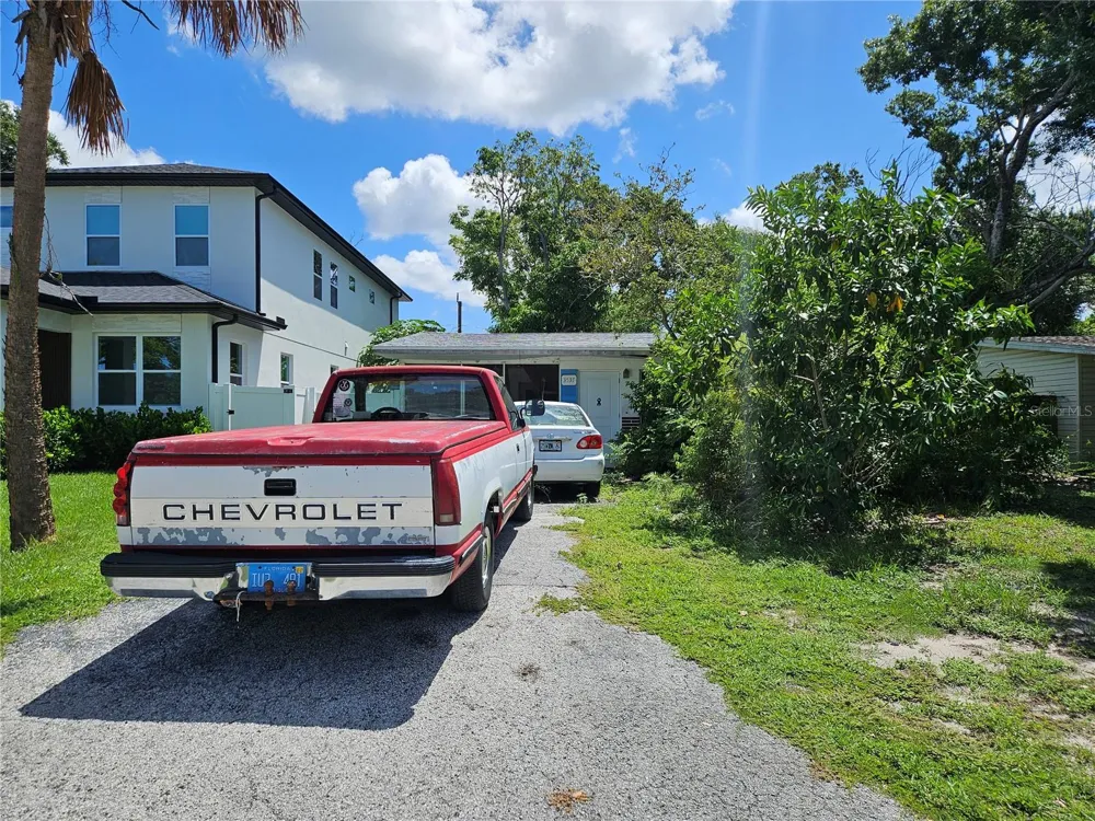 3537 39TH STREET St Petersburg, FL 33713