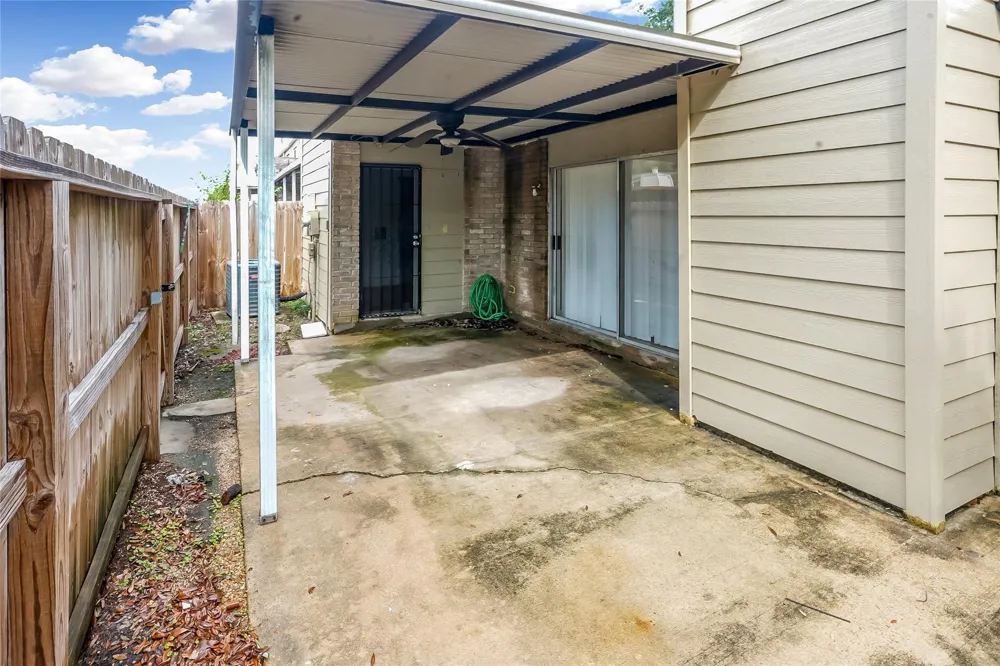2107 Hazlitt Drive Houston, TX 77032