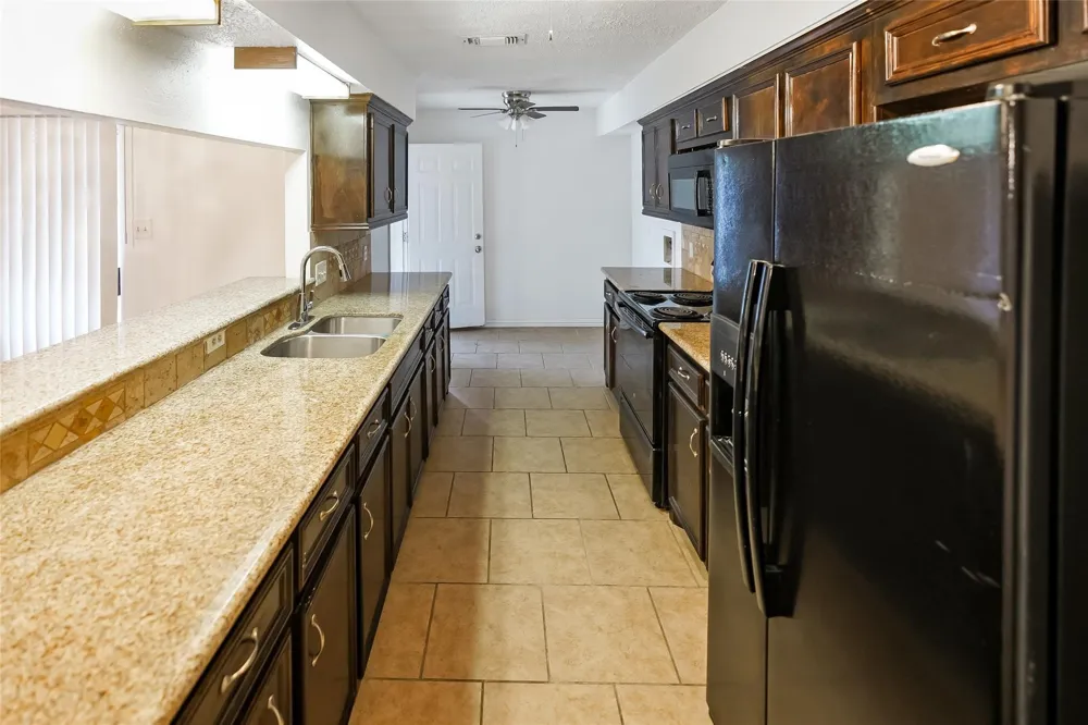 2107 Hazlitt Drive Houston, TX 77032