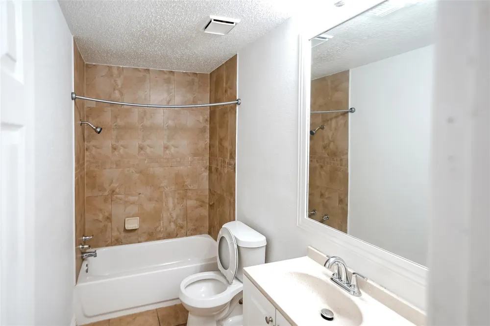 2107 Hazlitt Drive Houston, TX 77032