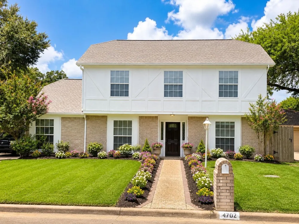 4707 Bradstone Drive Hockley, TX 77084