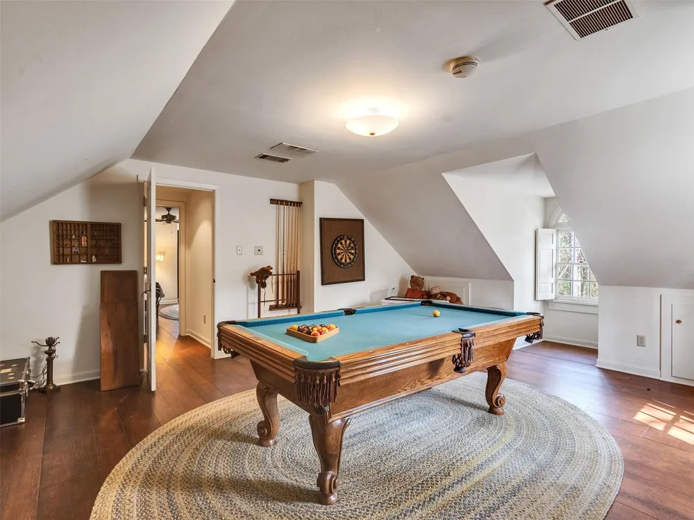 5212 Strack Road Houston, TX 77069