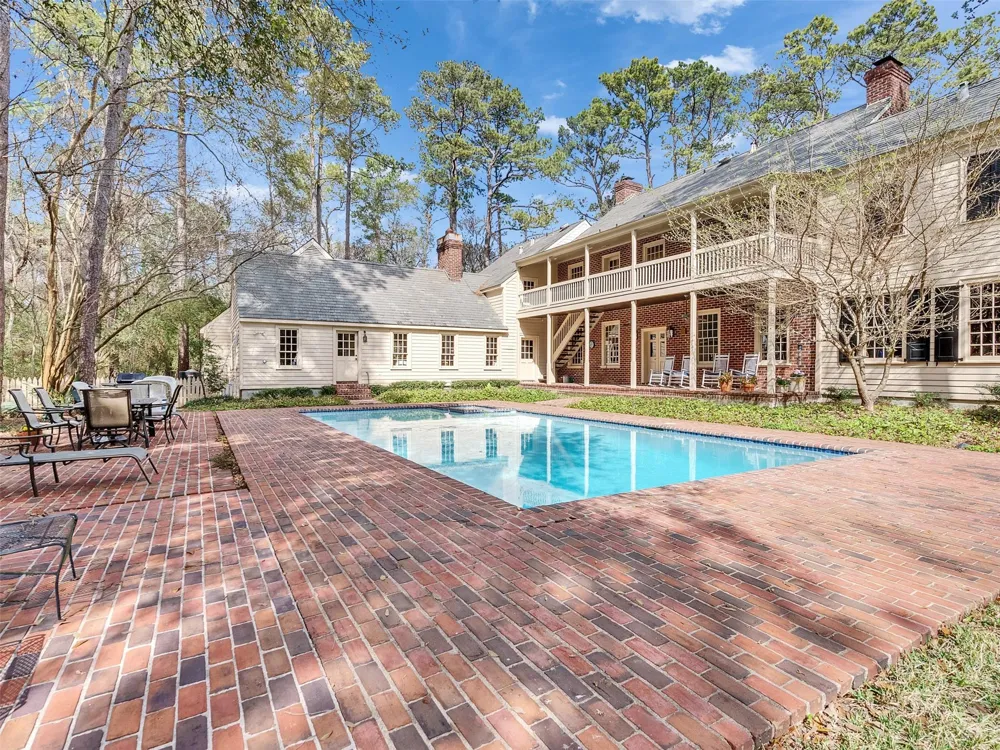 5212 Strack Road Houston, TX 77069