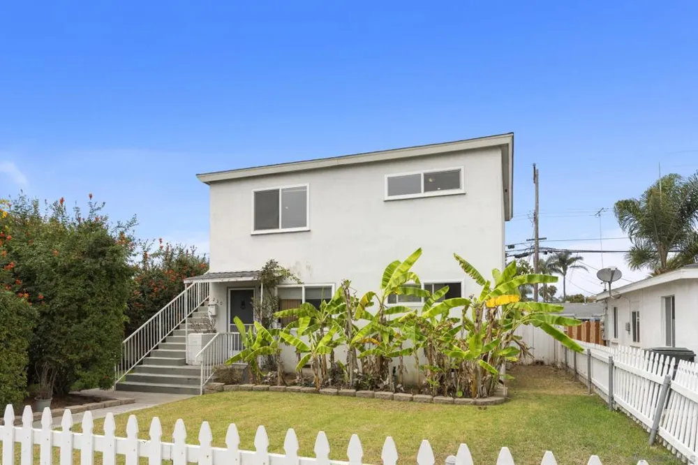 230 Elm Ave Imperial Beach, CA 91932