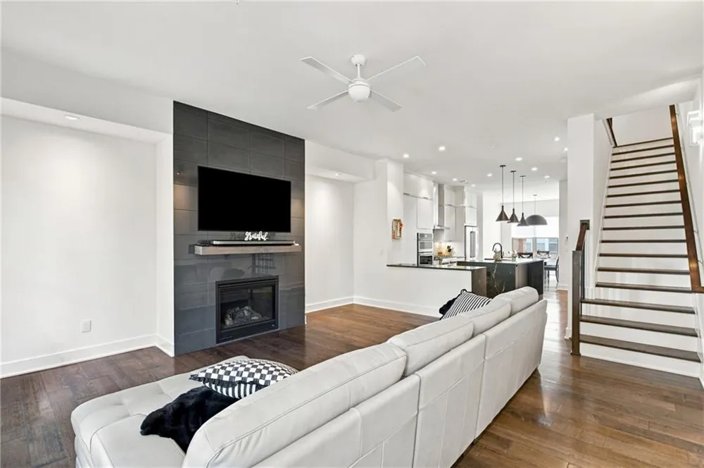 3573 Parkside Way Atlanta, GA 30319