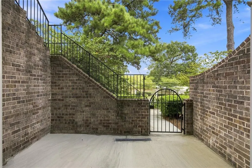 3573 Parkside Way Atlanta, GA 30319