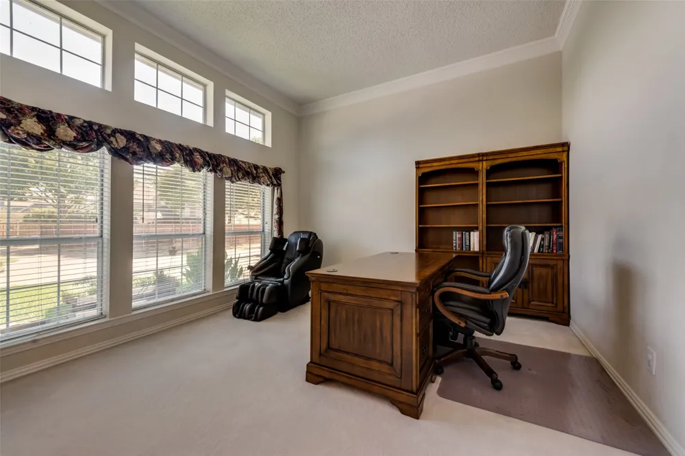 3809 Rockbrook Drive Carrollton, TX 75007