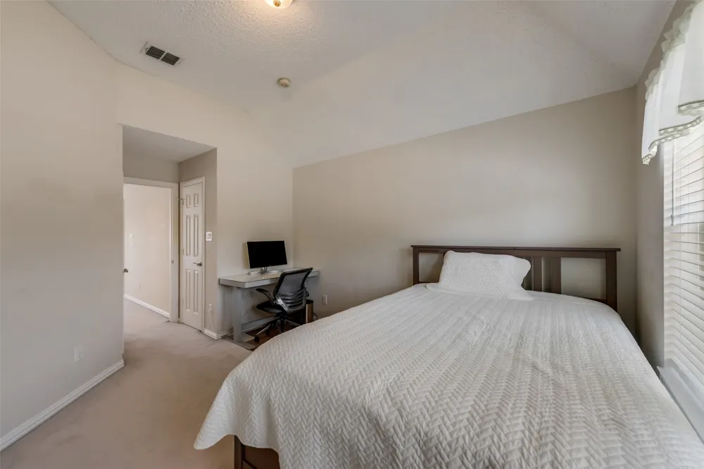 3809 Rockbrook Drive Carrollton, TX 75007