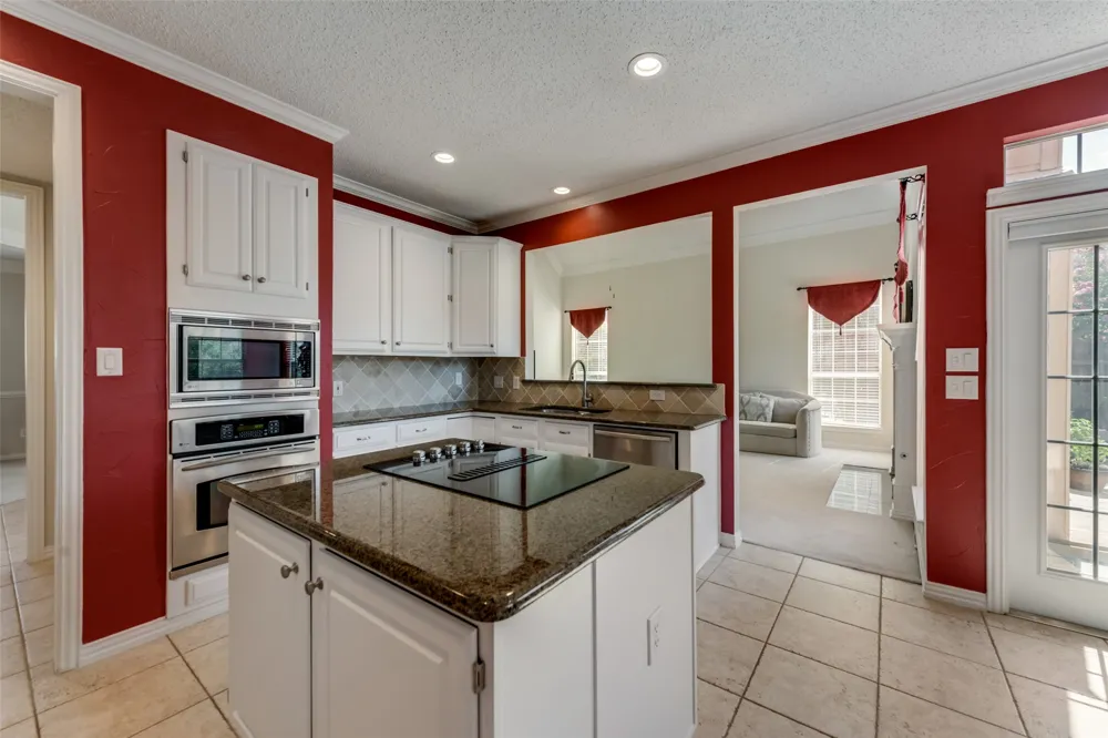3809 Rockbrook Drive Carrollton, TX 75007