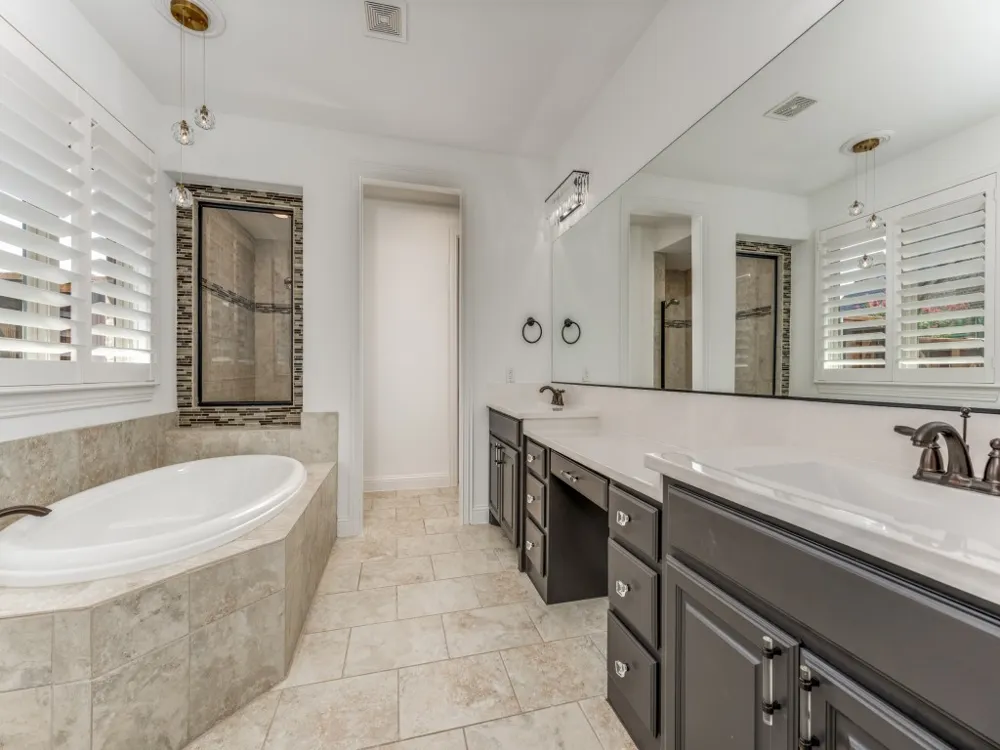 968 Highpoint Way Roanoke, TX 76262