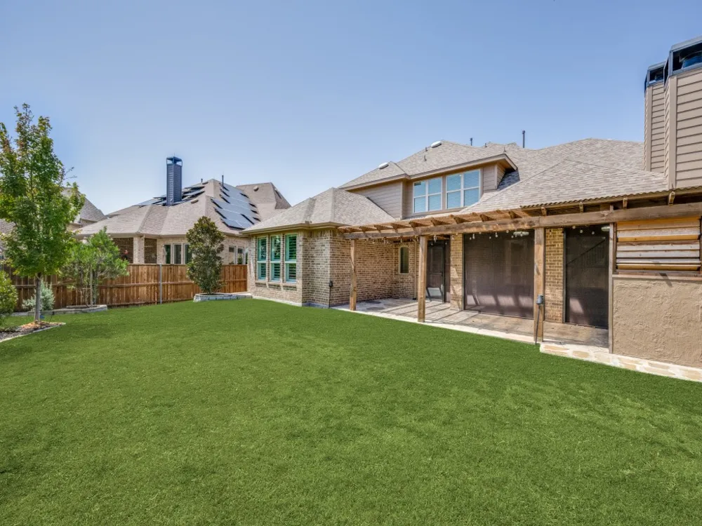 968 Highpoint Way Roanoke, TX 76262