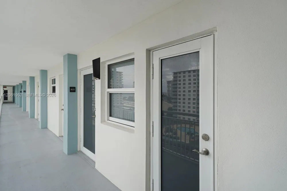 201 Ocean Blvd #801 Pompano Beach, FL 33062