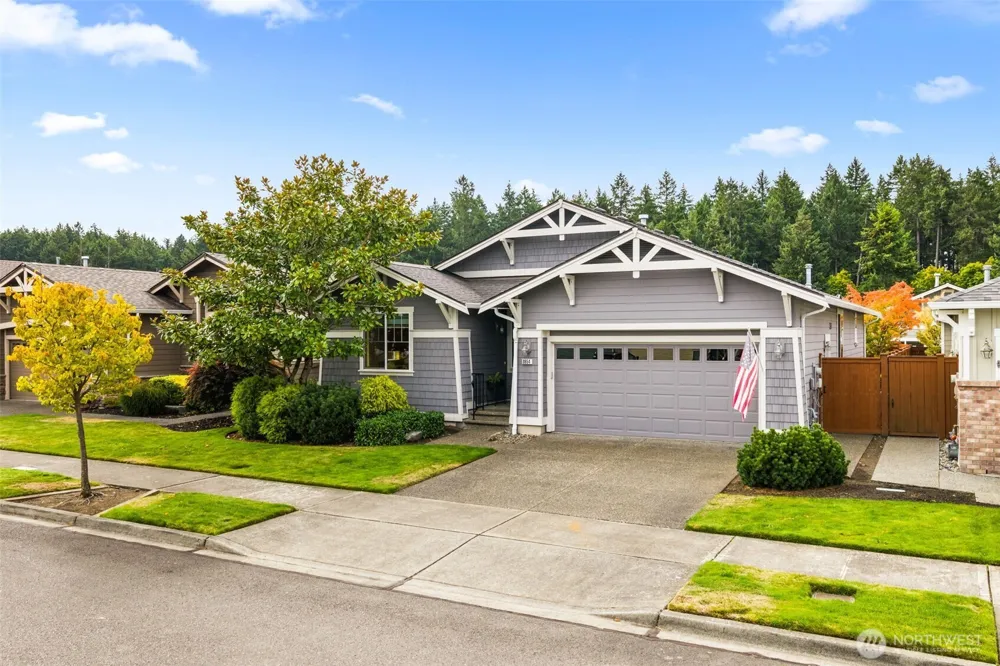 8654 Bainbridge Loop NE Olympia, WA 98516
