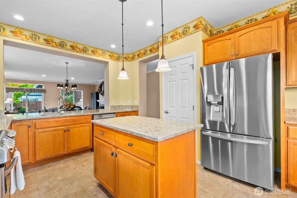 8654 Bainbridge Loop NE Olympia, WA 98516