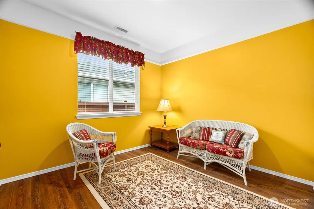 8654 Bainbridge Loop NE Olympia, WA 98516