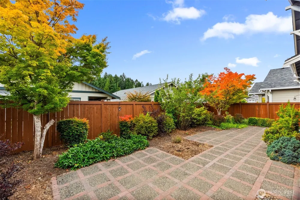 8654 Bainbridge Loop NE Olympia, WA 98516