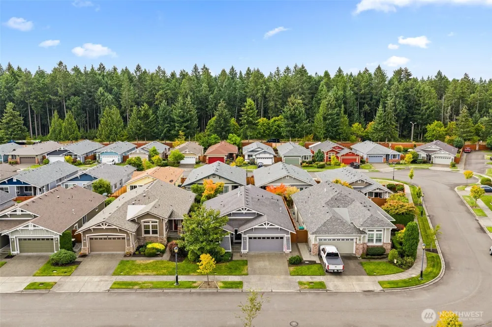 8654 Bainbridge Loop NE Olympia, WA 98516