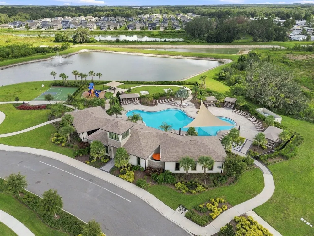 2763 COMMON FIG RUN Wesley Chapel, FL 33543