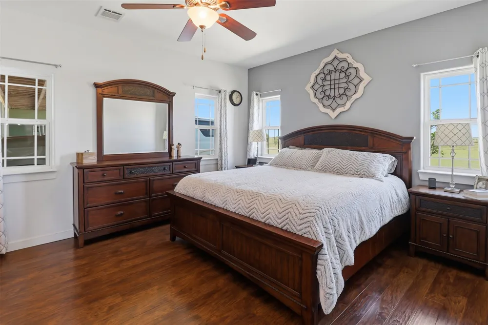 10751 County Road 210 Bertram, TX 78605