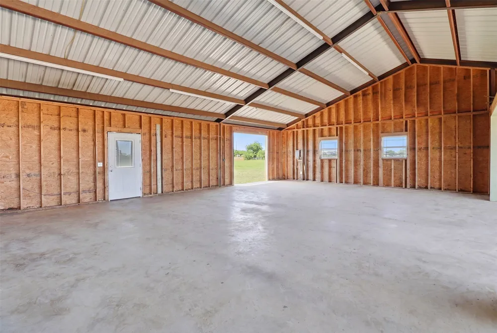 10751 County Road 210 Bertram, TX 78605