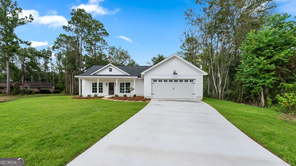 367 Ricardo St Baxley, GA 31513