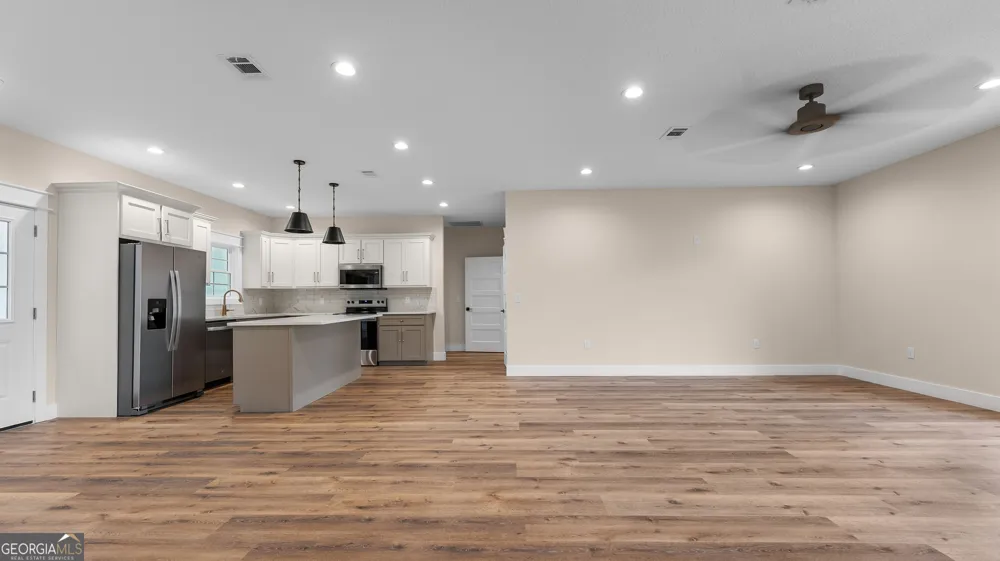 367 Ricardo St Baxley, GA 31513