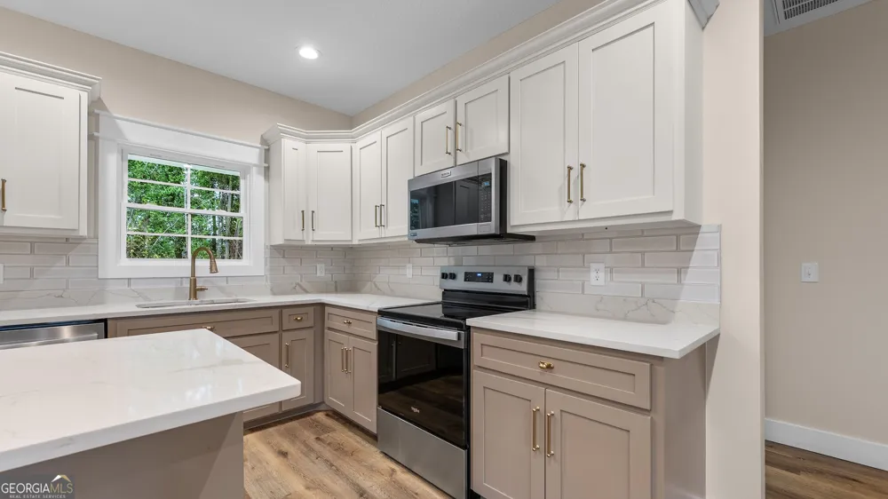 367 Ricardo St Baxley, GA 31513
