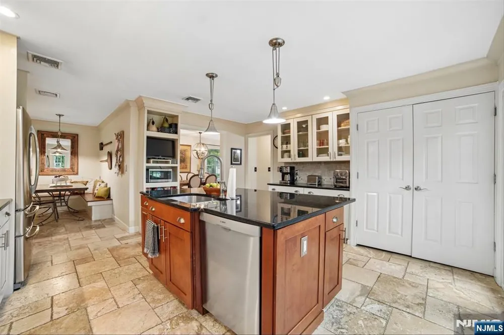 5 William Street Lincoln Parkugh, NJ 07035