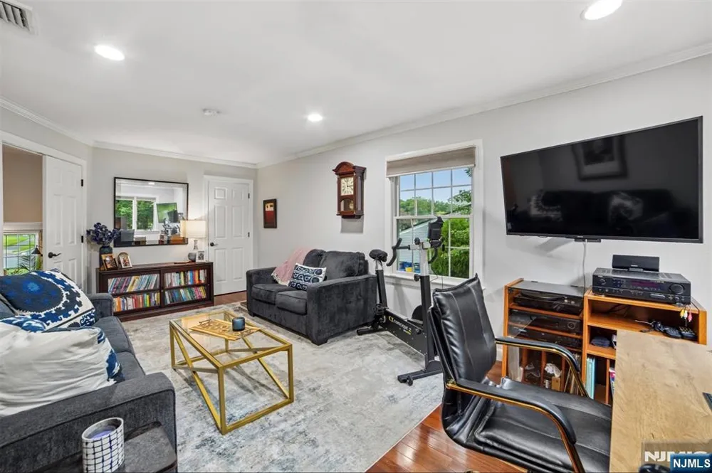 5 William Street Lincoln Parkugh, NJ 07035