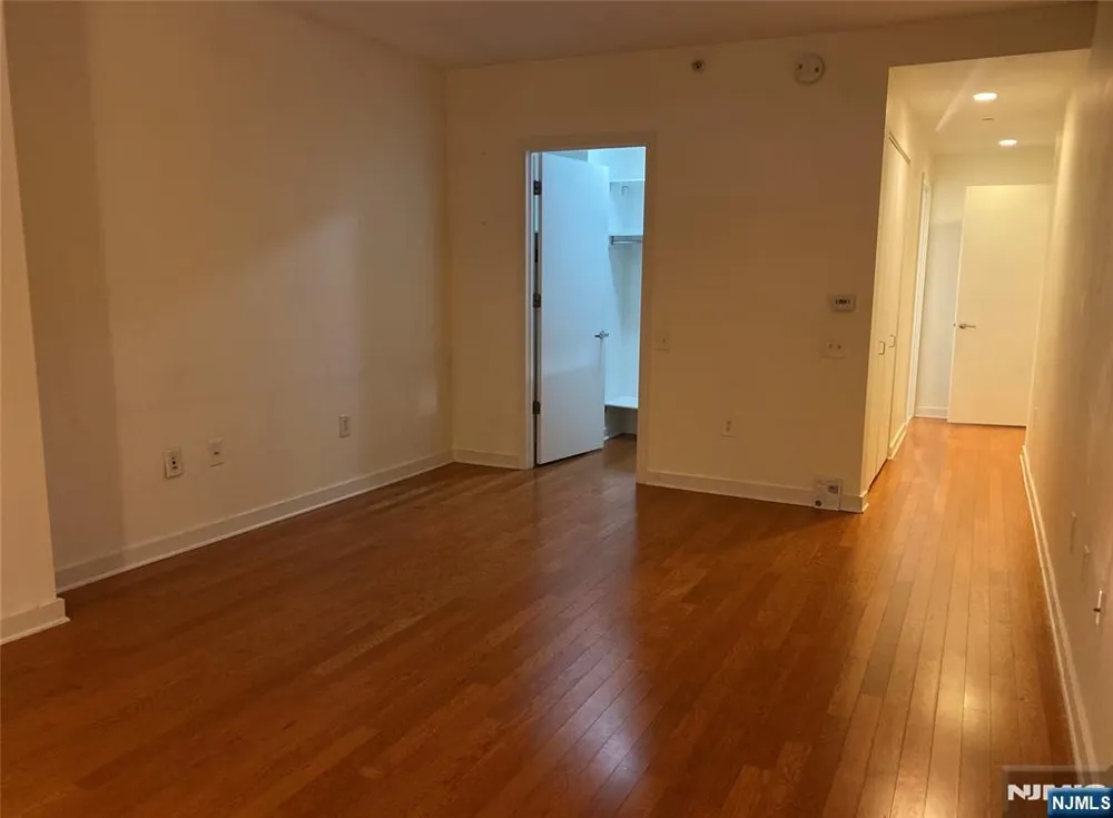617 Hudson Park 617 Edgewater, NJ 07020
