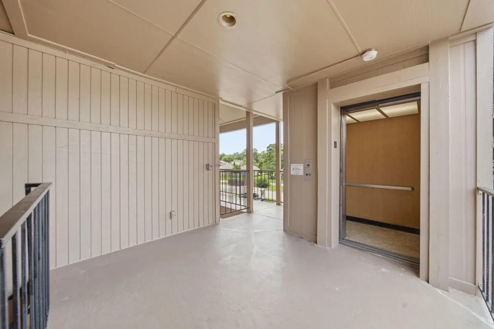 15575 Marina Drive #317C Conroe, TX 77356