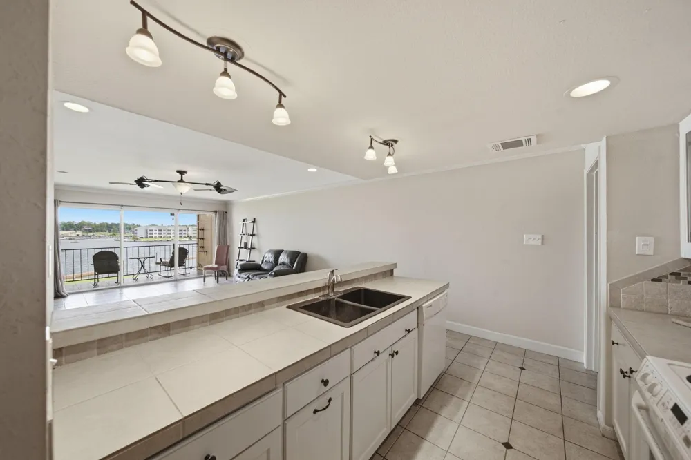 15575 Marina Drive #317C Conroe, TX 77356