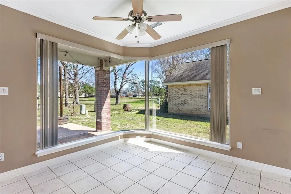 13930 Fountain View Drive Montgomery, TX 77356