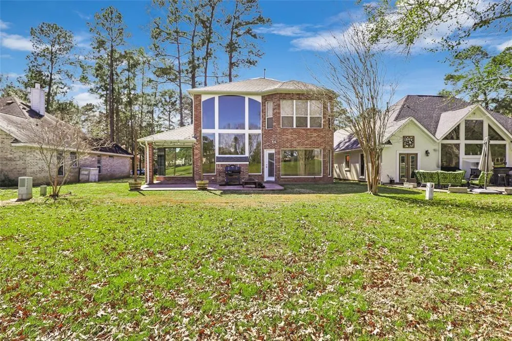 13930 Fountain View Drive Montgomery, TX 77356