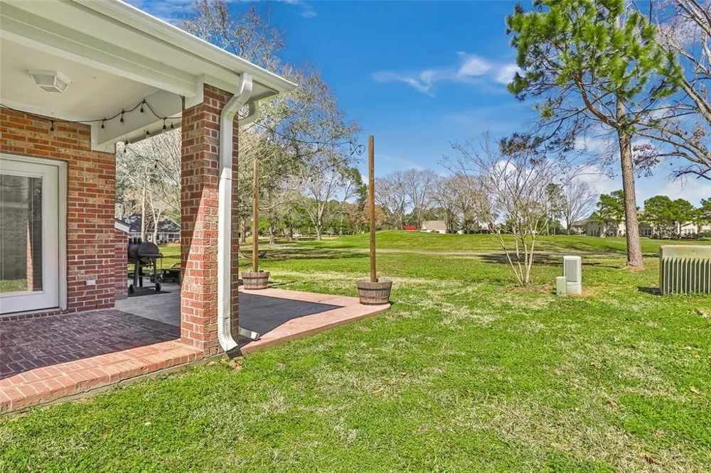 13930 Fountain View Drive Montgomery, TX 77356