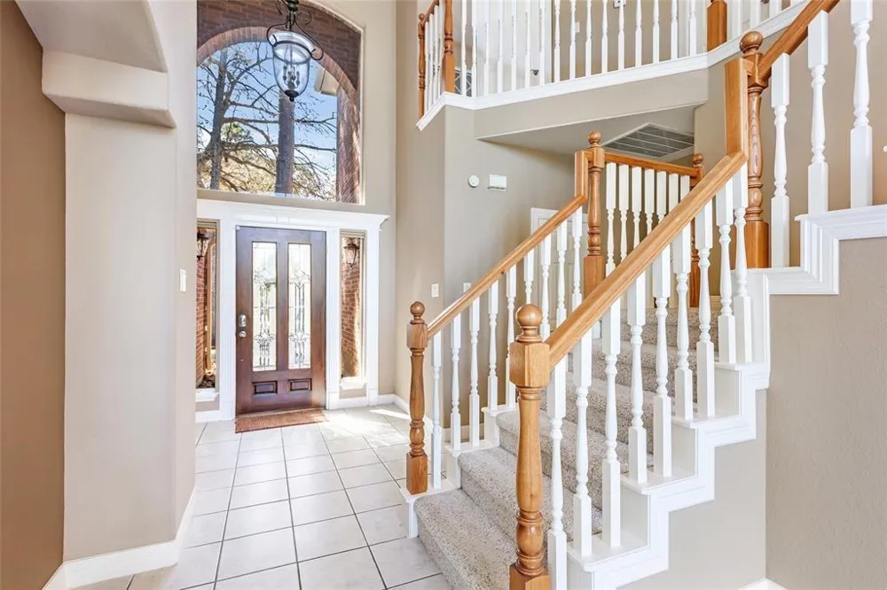 13930 Fountain View Drive Montgomery, TX 77356