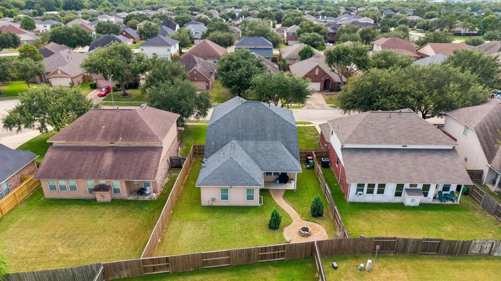 1006 Cove Crest Trail Fresno, TX 77545