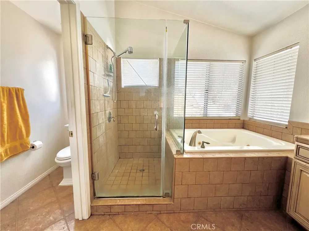 1040 La Salle Corona, CA 92879