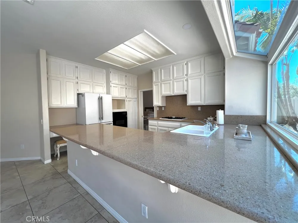 1040 La Salle Corona, CA 92879