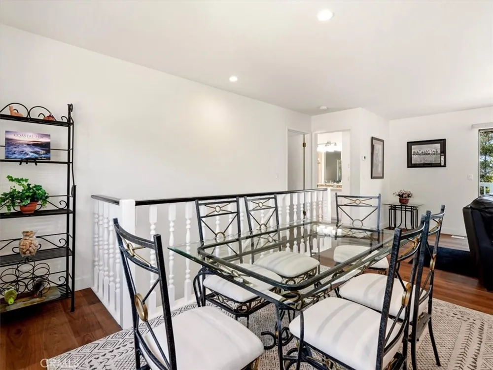 1927 Norwich Cambria, CA 93428