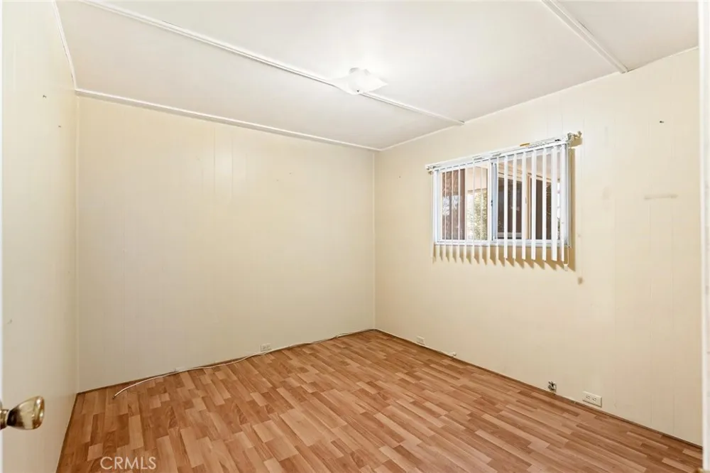 42751 E FLORIA AVENUE #16 Hemet, CA 92544
